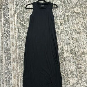 Saucony Midi Dress